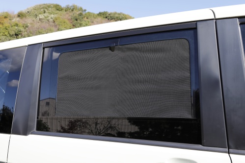 ウィンドーバグネット|アイズの車用網戸|ステップワゴン RP1・RP2|株式